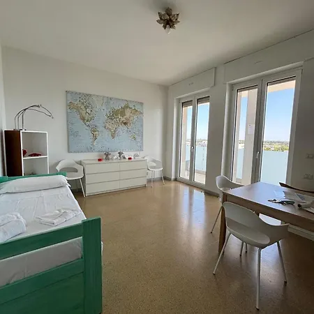 Attico Sabbia D'oro - V *